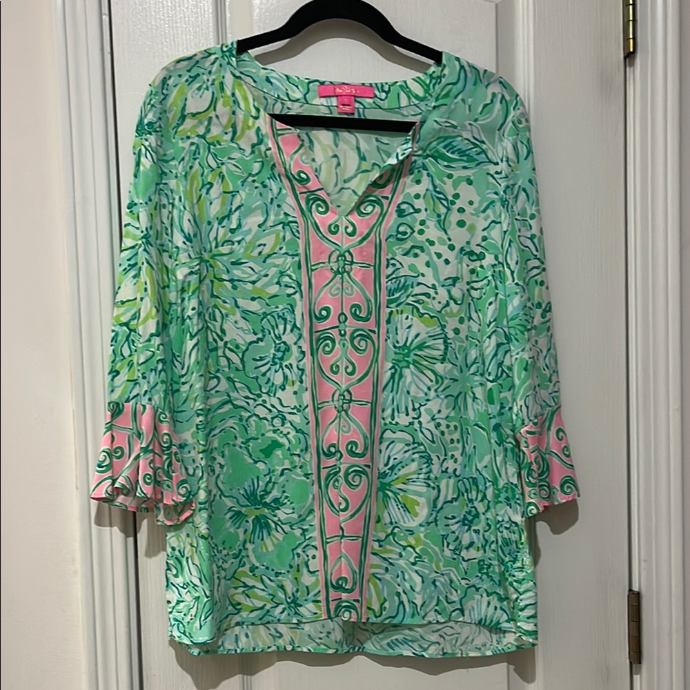 Lilly Pulitzer top size small EUC